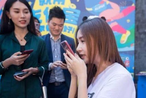 支付宝御用“配音女神”,高颜值台湾妹子,31岁至今却仍是单身