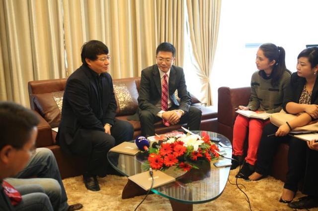 又一电商巨头崛起,成立九年成功上市,国内首家上市的奢侈品电商