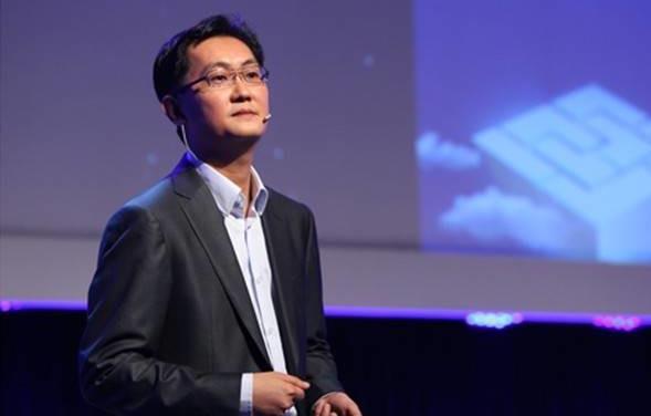 他在腾讯开会可以睡觉,年薪却超3个亿